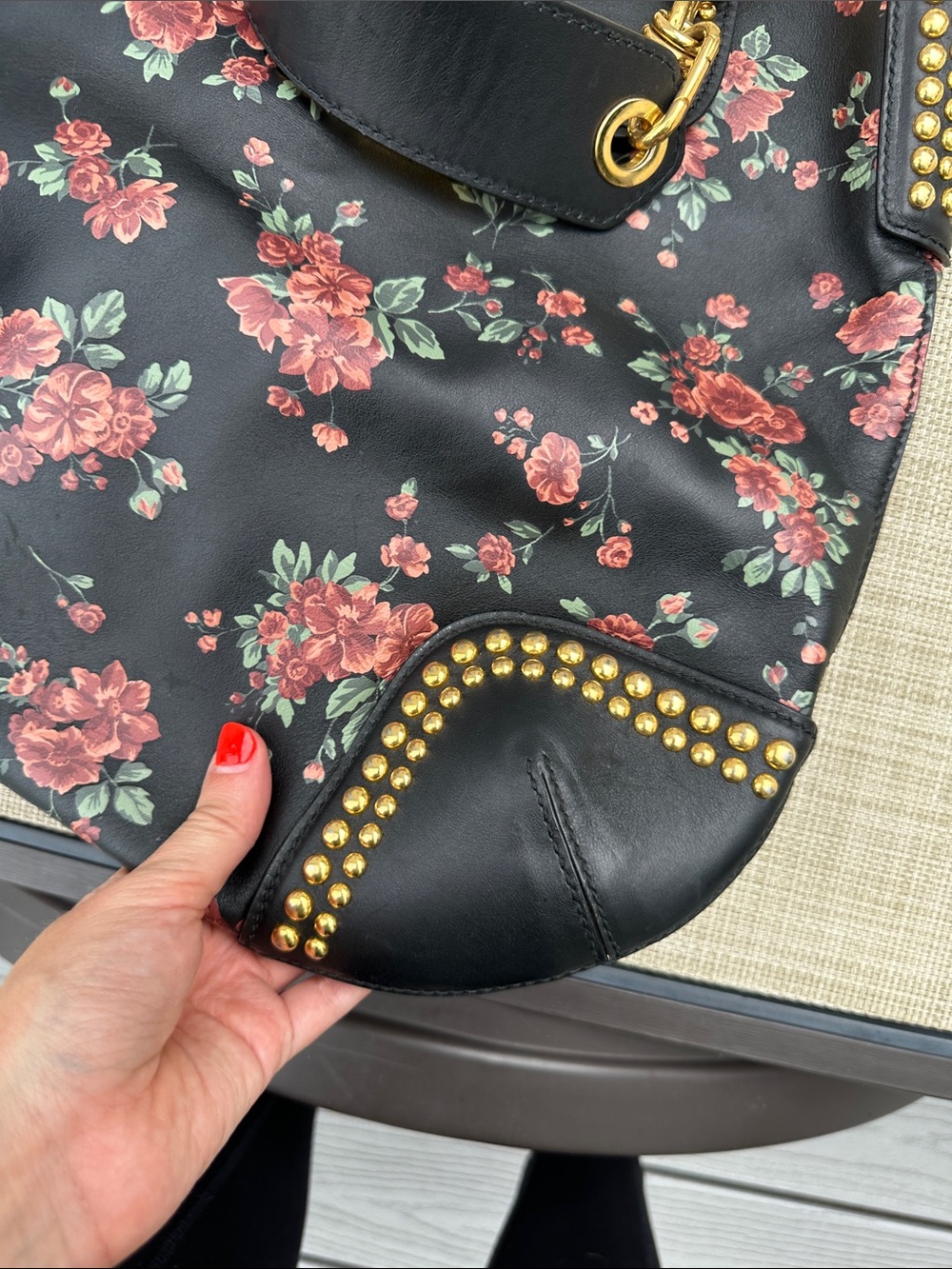 Michael Kors Collection Bancroft Oversized Floral Calf Leather Shoulder Bag - Picture 16 of 16